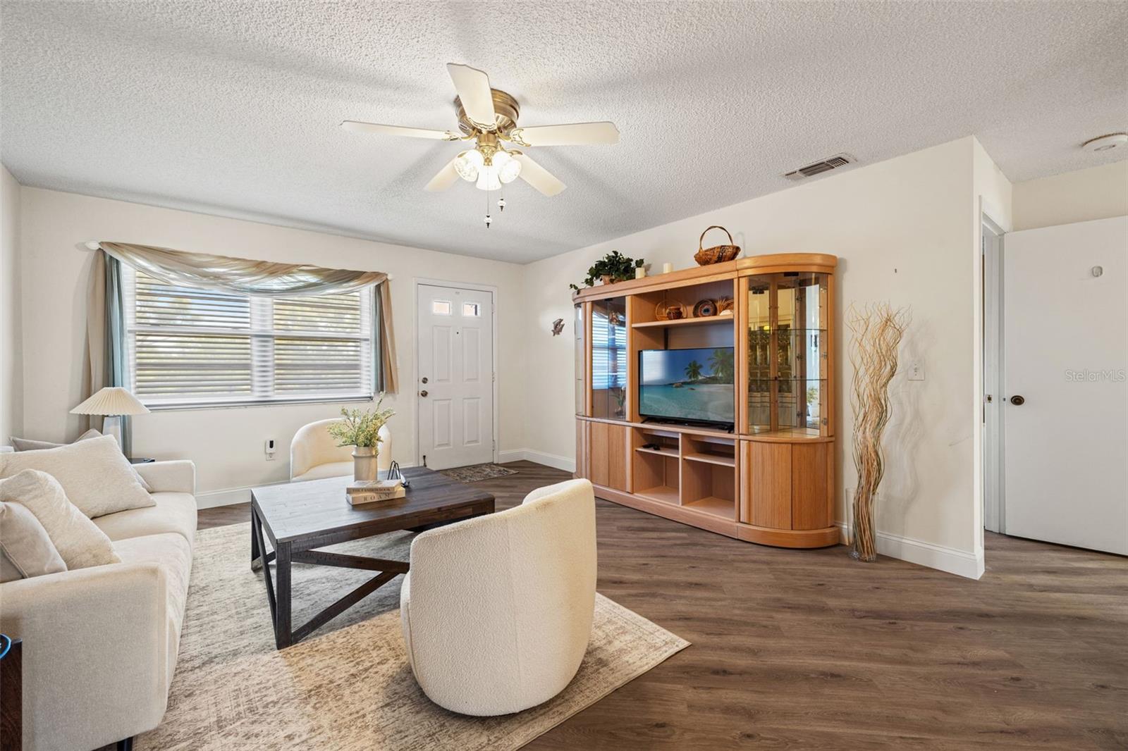 6070 80th Unit 410, St Petersburg, FL 33709