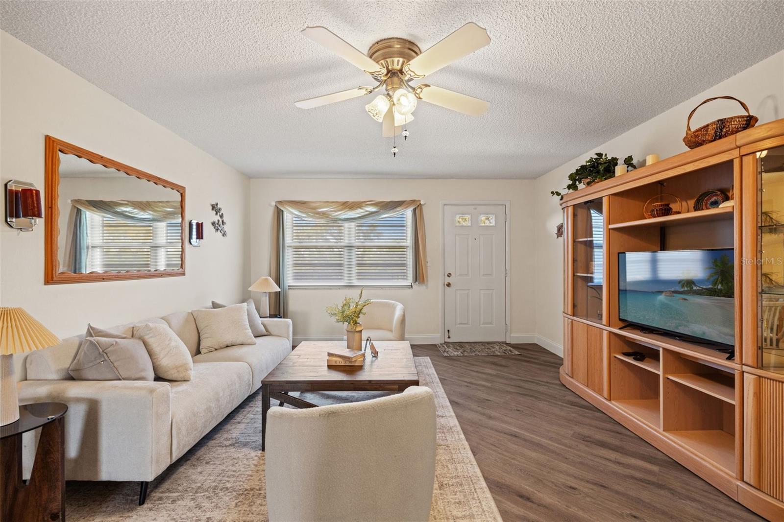 6070 80th Unit 410, St Petersburg, FL 33709