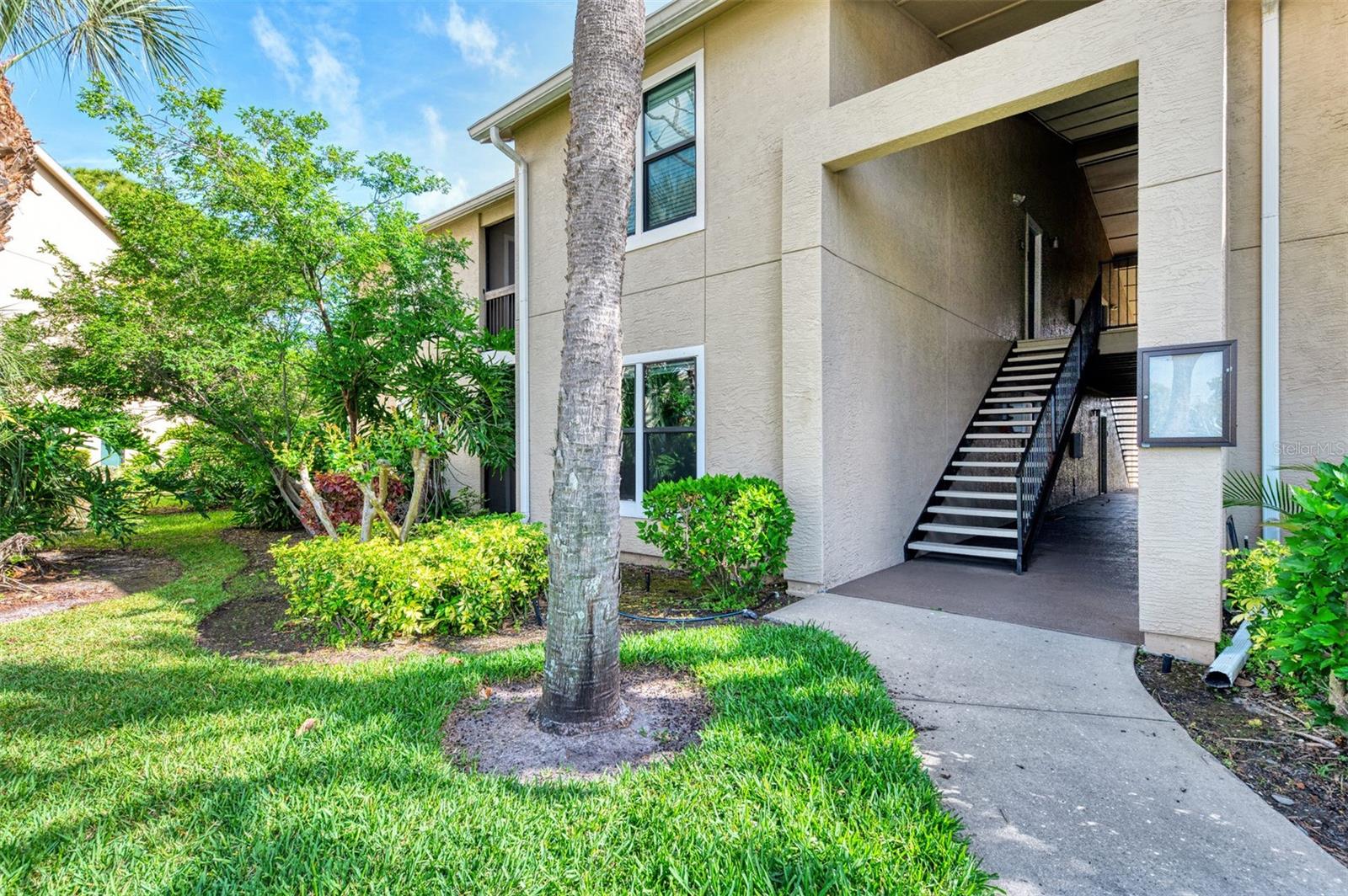 4045 Crockers Lake Unit 11, Sarasota, FL 34238