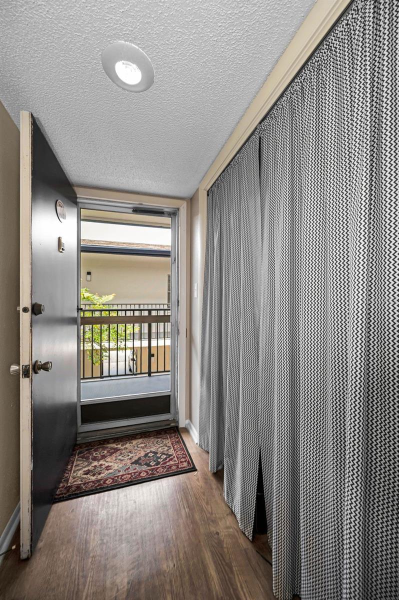 1127 King Arthur Unit 309, Dunedin, FL 34698