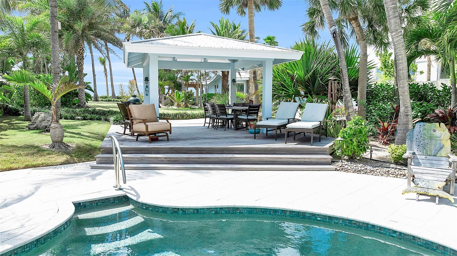 621 Casey Key, Nokomis, FL 34275