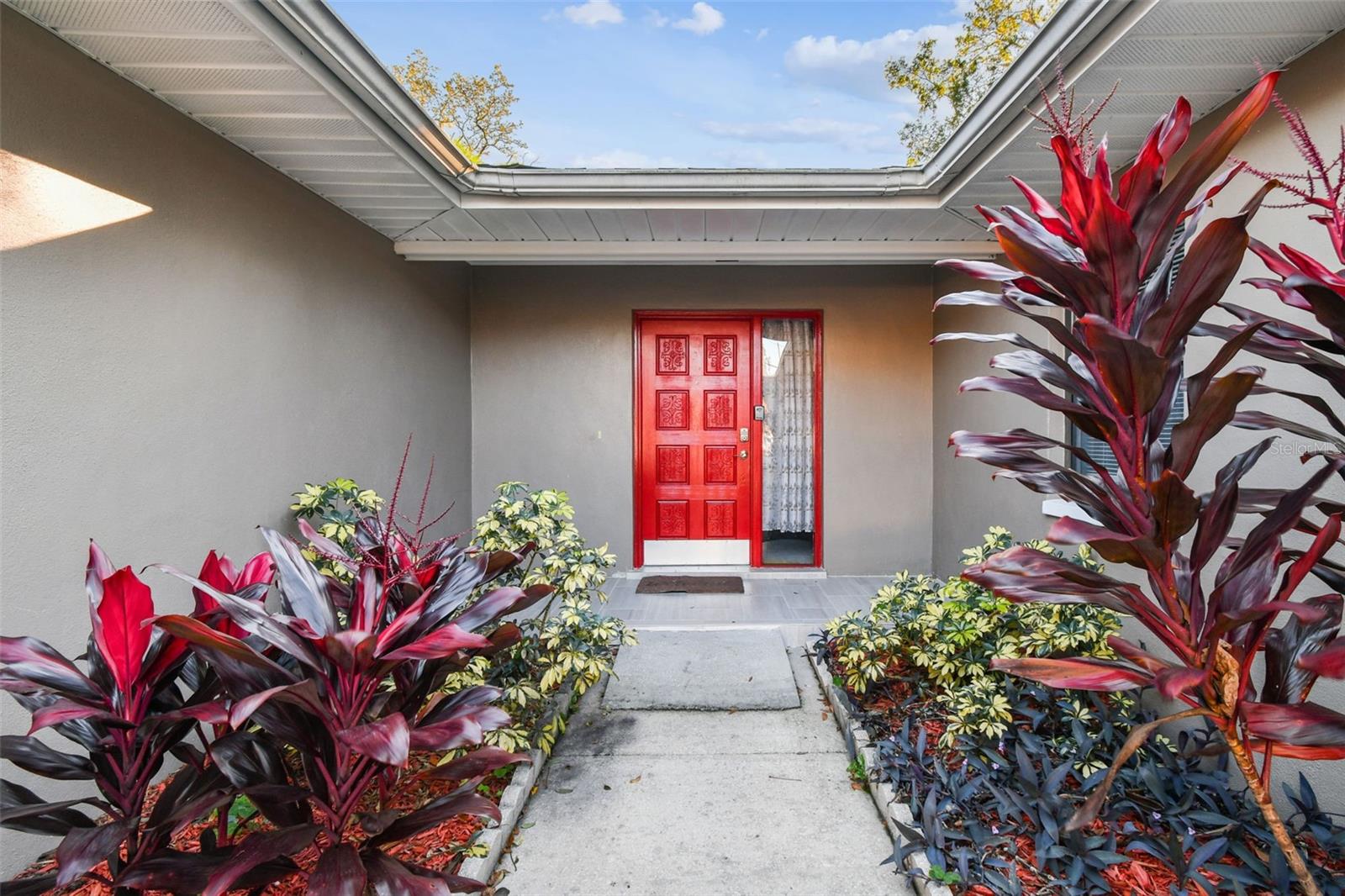 5005 Puritan, Tampa, FL 33617