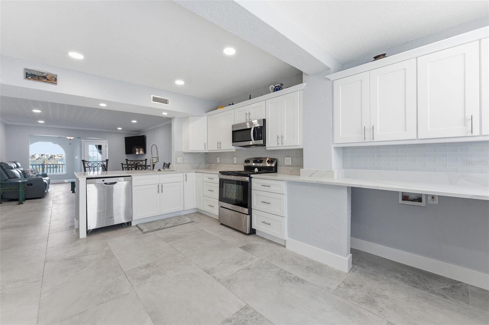 220 126th Unit 1, Treasure Island, FL 33706