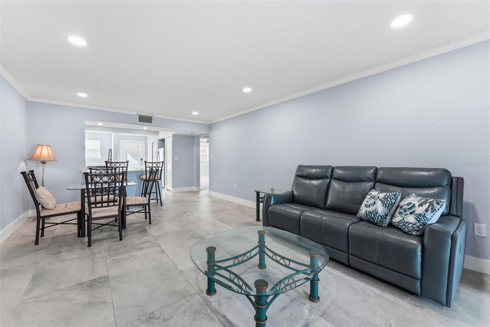 220 126th Unit 1, Treasure Island, FL 33706