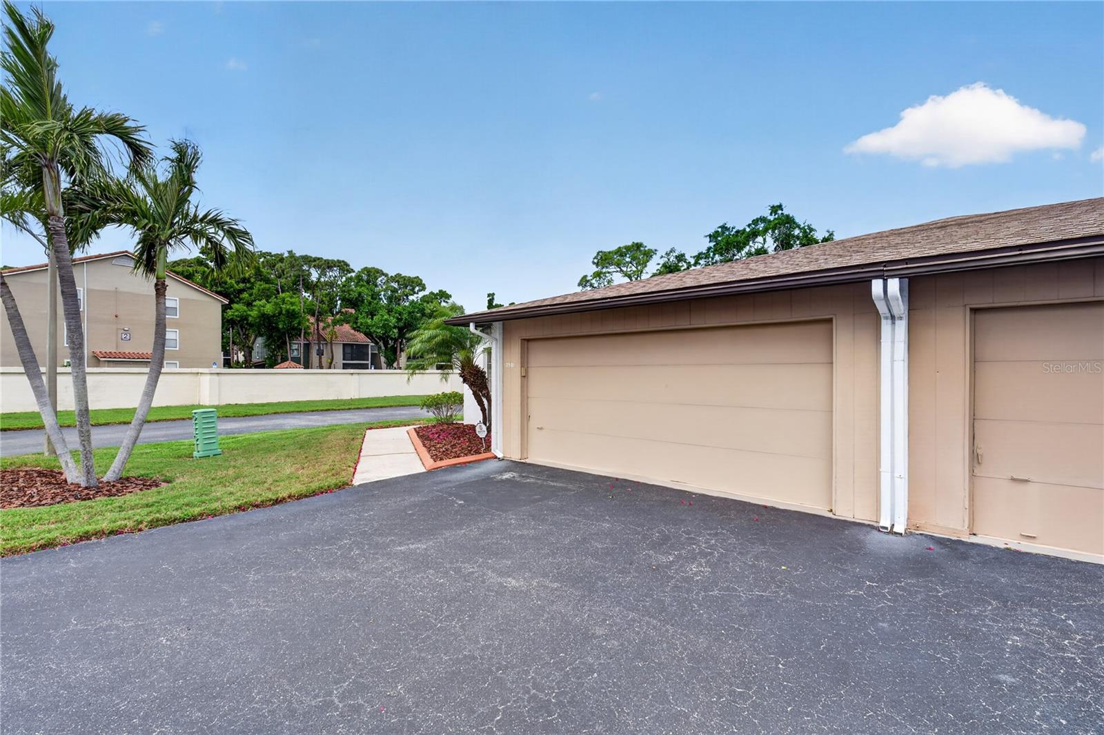 3501 Village Unit 220, Sarasota, FL 34231