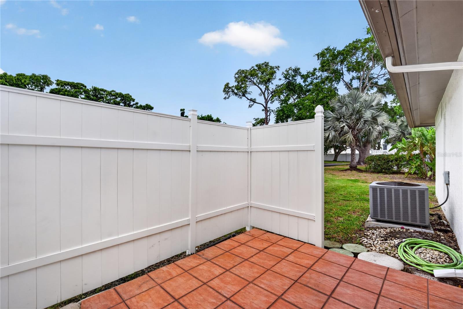 3501 Village Unit 220, Sarasota, FL 34231