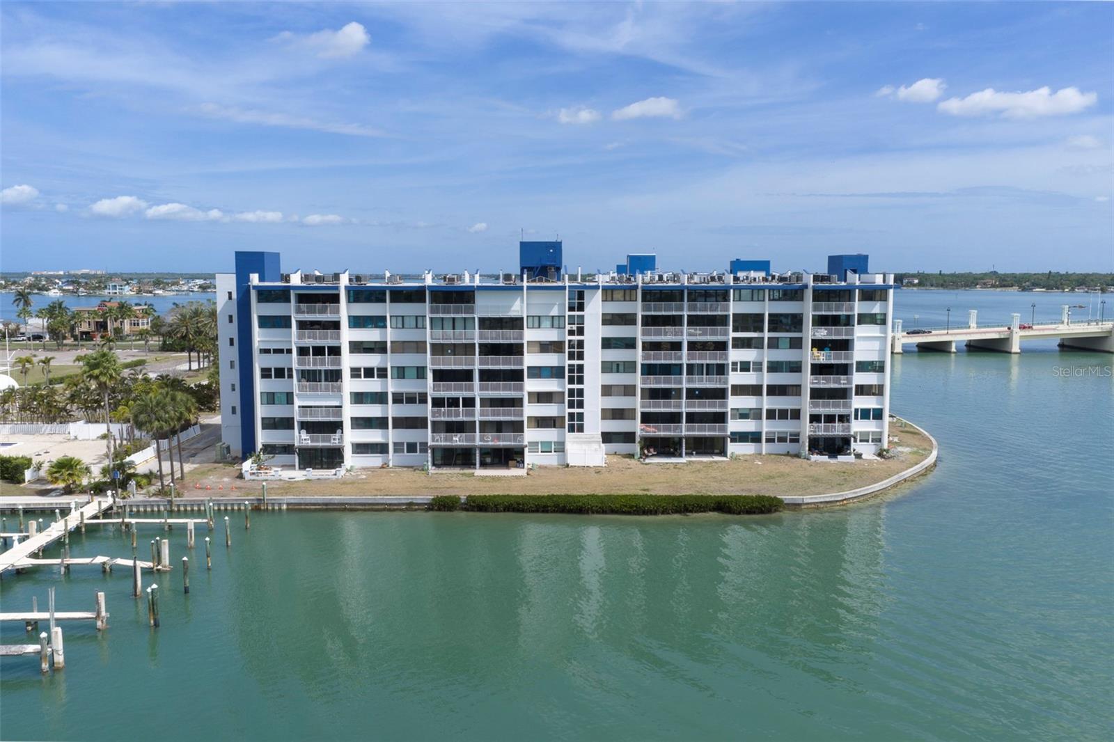 450 Treasure Island Unit 105, Treasure Island, FL 33706