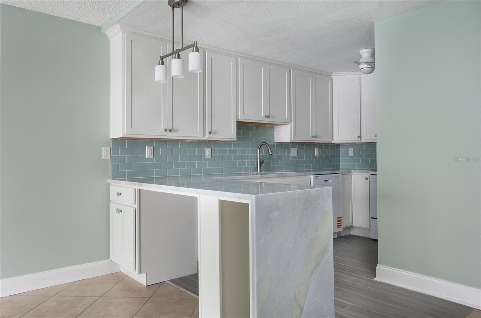 450 Treasure Island Unit 105, Treasure Island, FL 33706