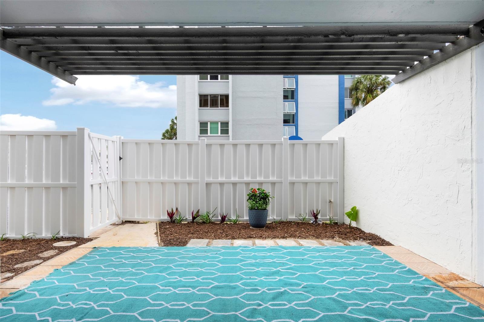 450 Treasure Island Unit 105, Treasure Island, FL 33706