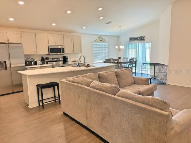 737 Daphne, Polk City, FL 33868