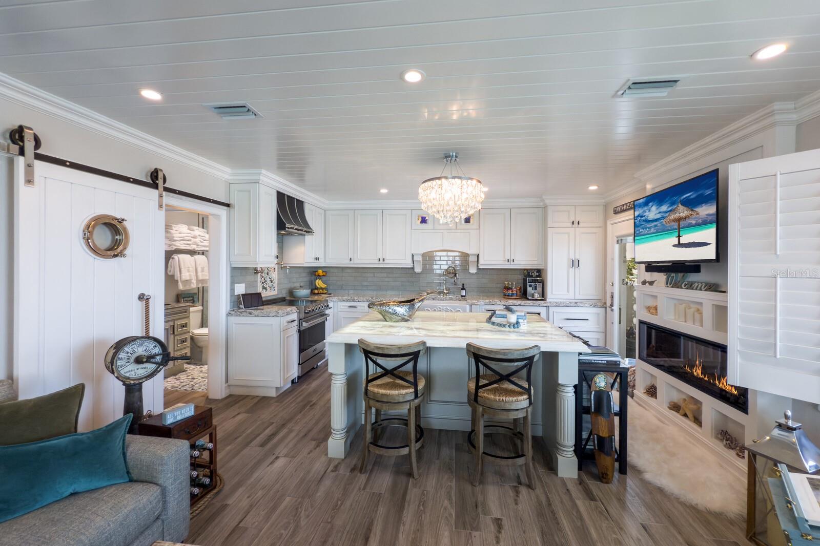 761 John Ringling Unit 31, Sarasota, FL 34236