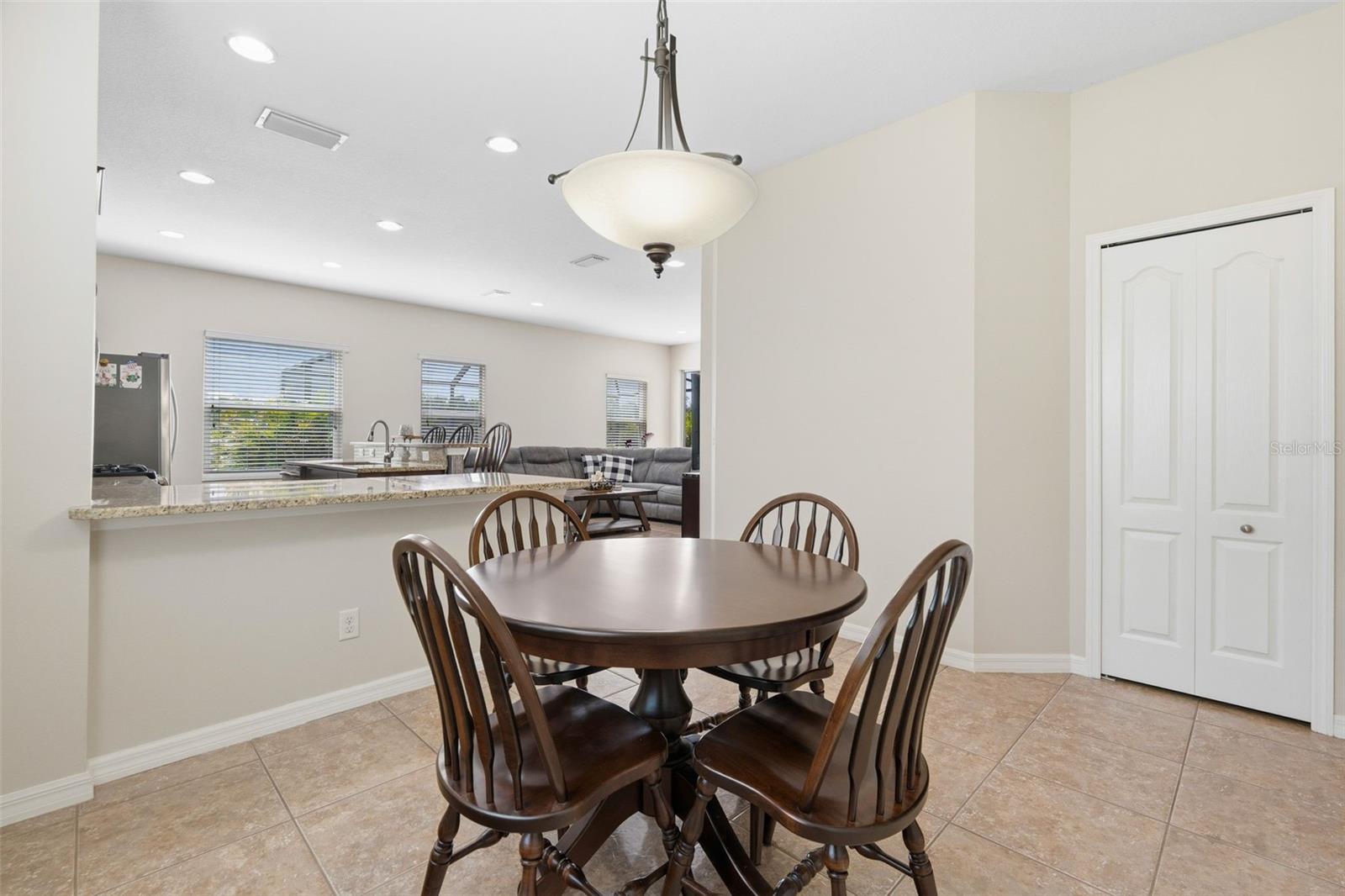 11904 Forest Park, Bradenton, FL 34211