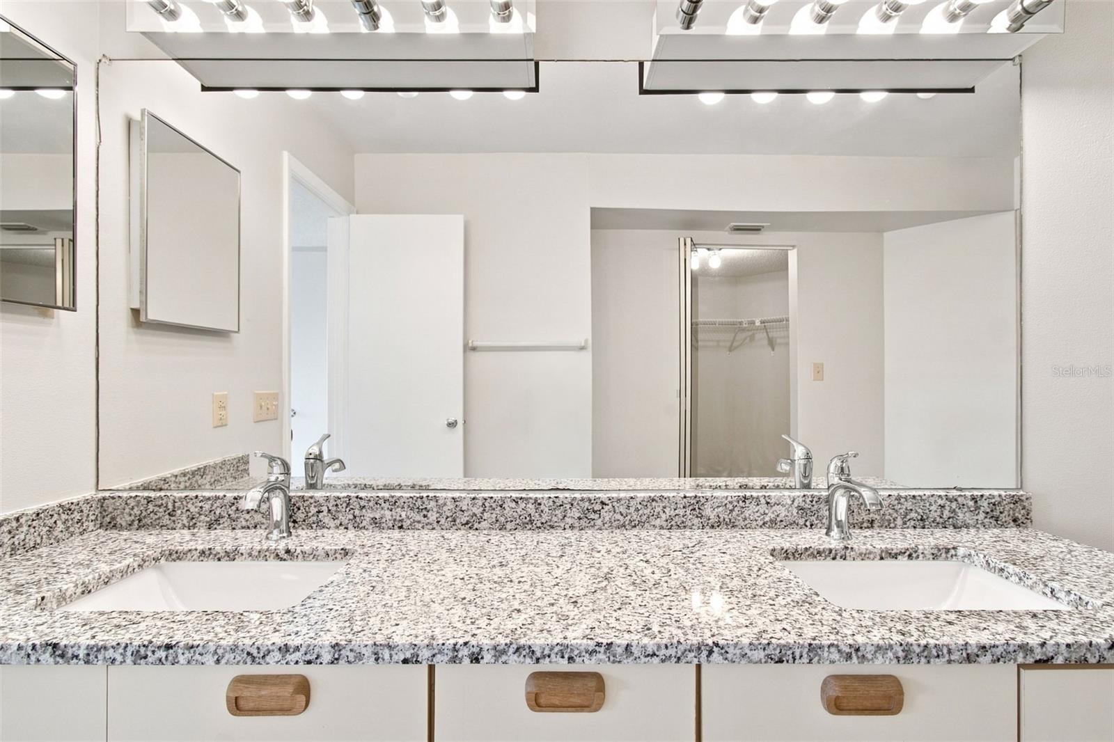 6000 Bahia del Mar Unit 134, St Petersburg, FL 33715