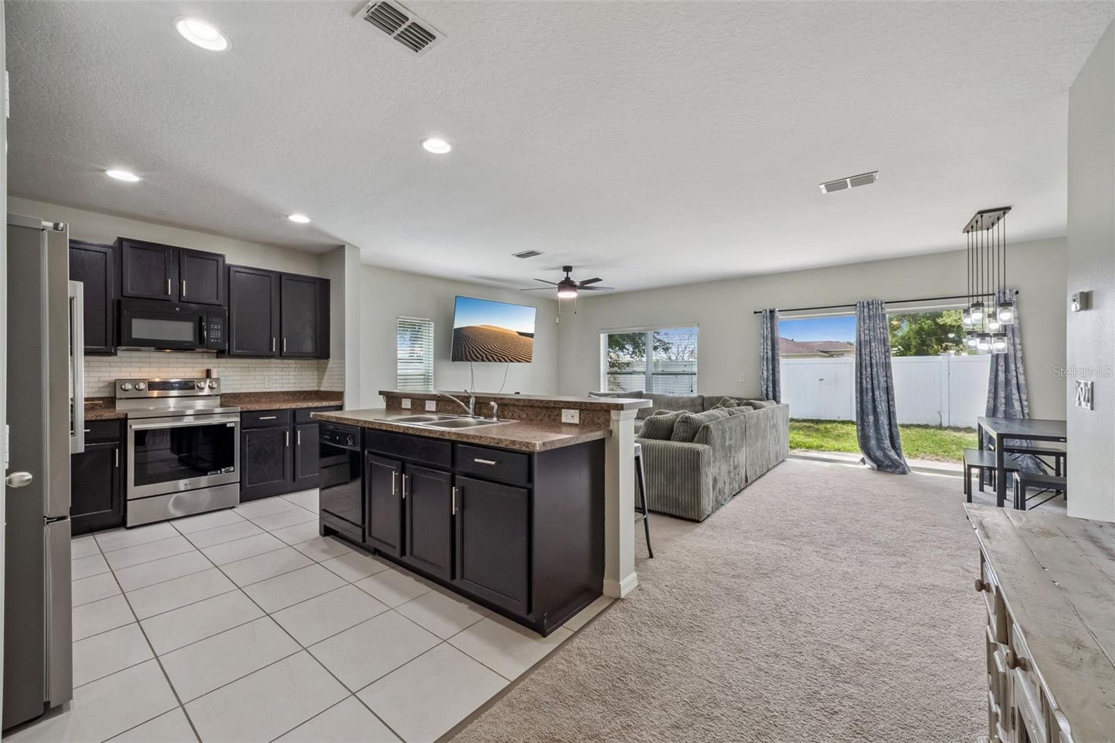 240 Whispering Pines, Davenport, FL 33837