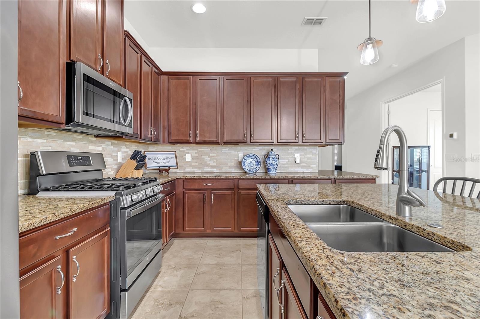5017 Fountainwood, St Cloud, FL 34772