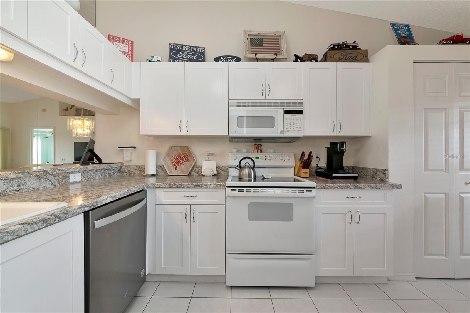 4206 Caddie Unit 201, Bradenton, FL 34203