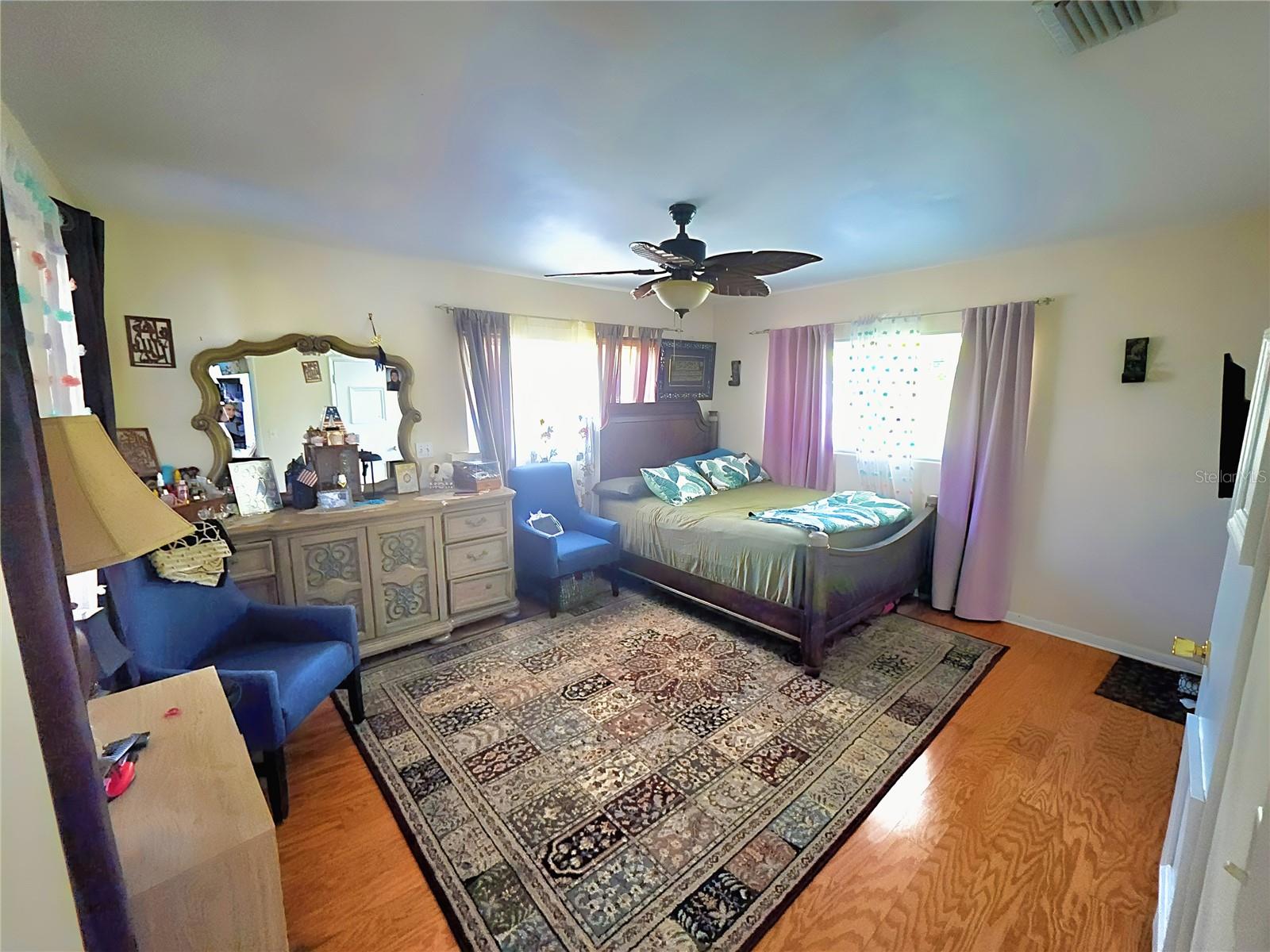 805 Keene, Clearwater, FL 33756
