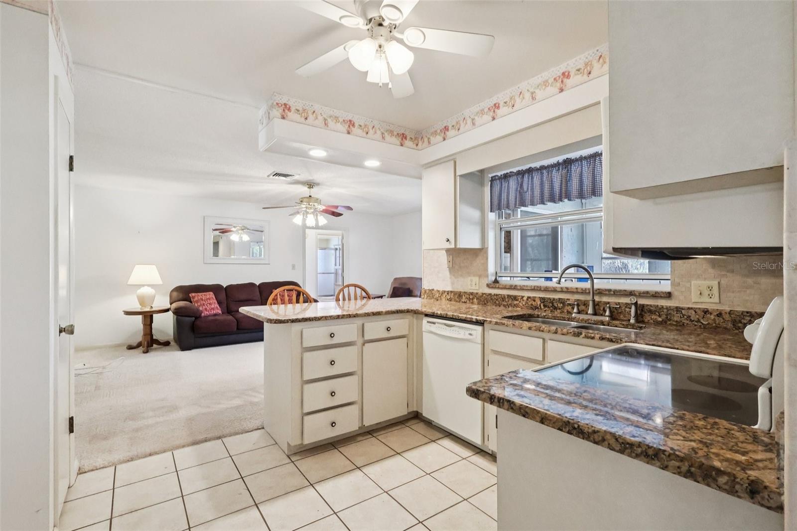 12 Sun Air, Haines City, FL 33844