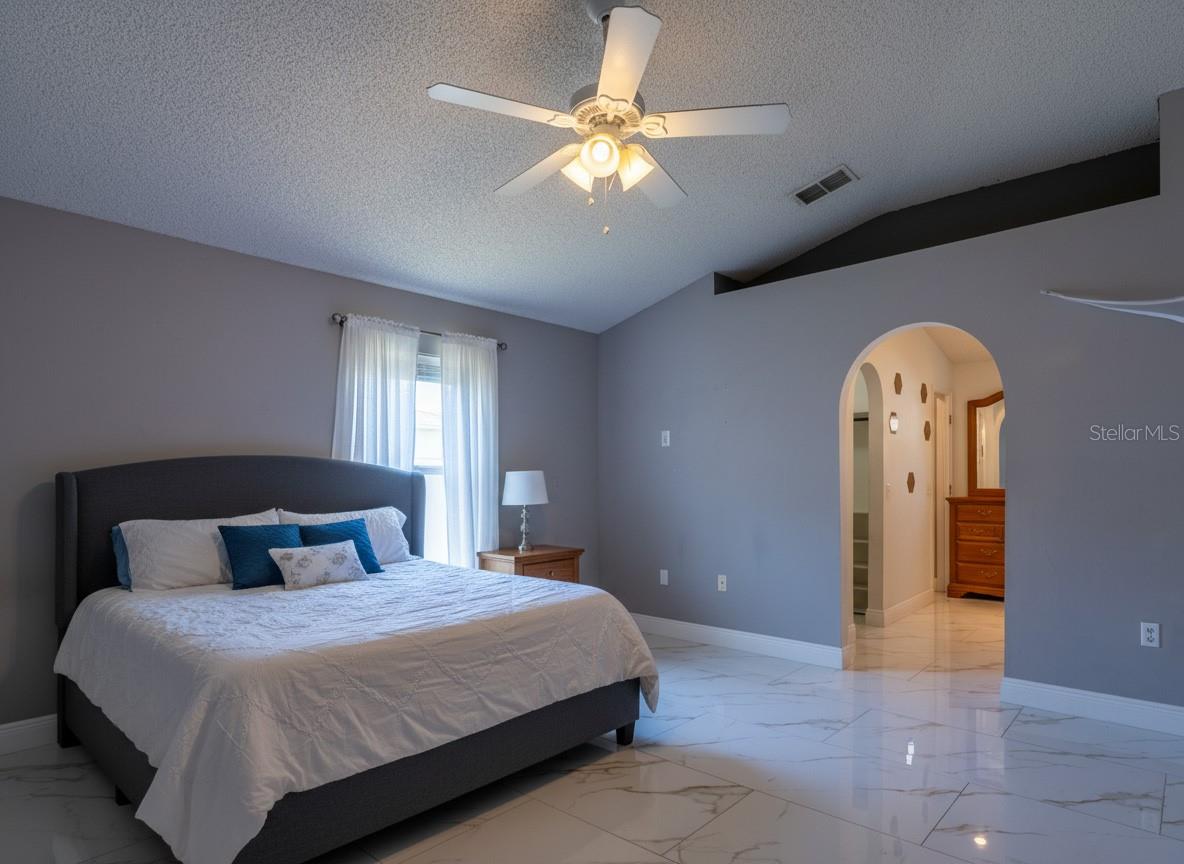 12919 Kings Lake, Gibsonton, FL 33534