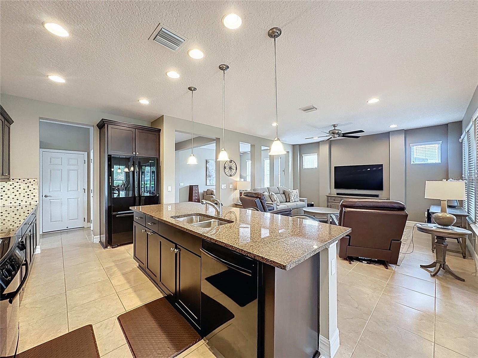 108 Mist Flower, Groveland, FL 34736