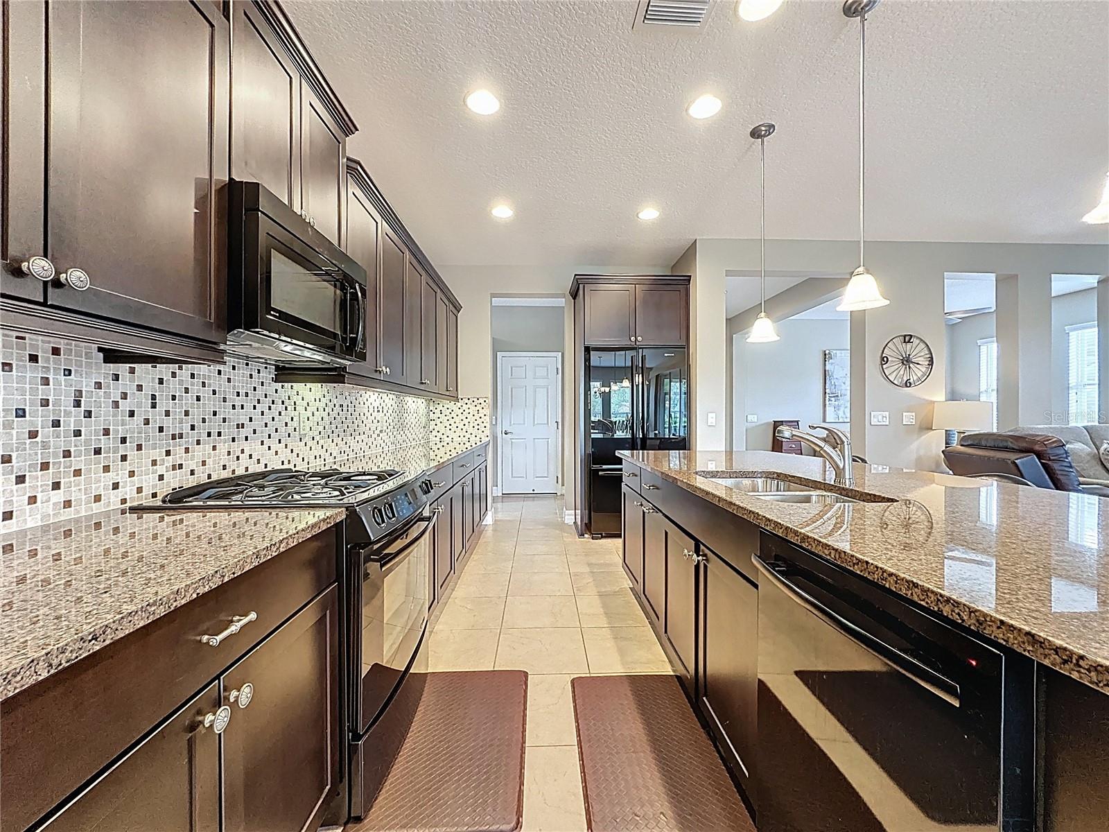 108 Mist Flower, Groveland, FL 34736