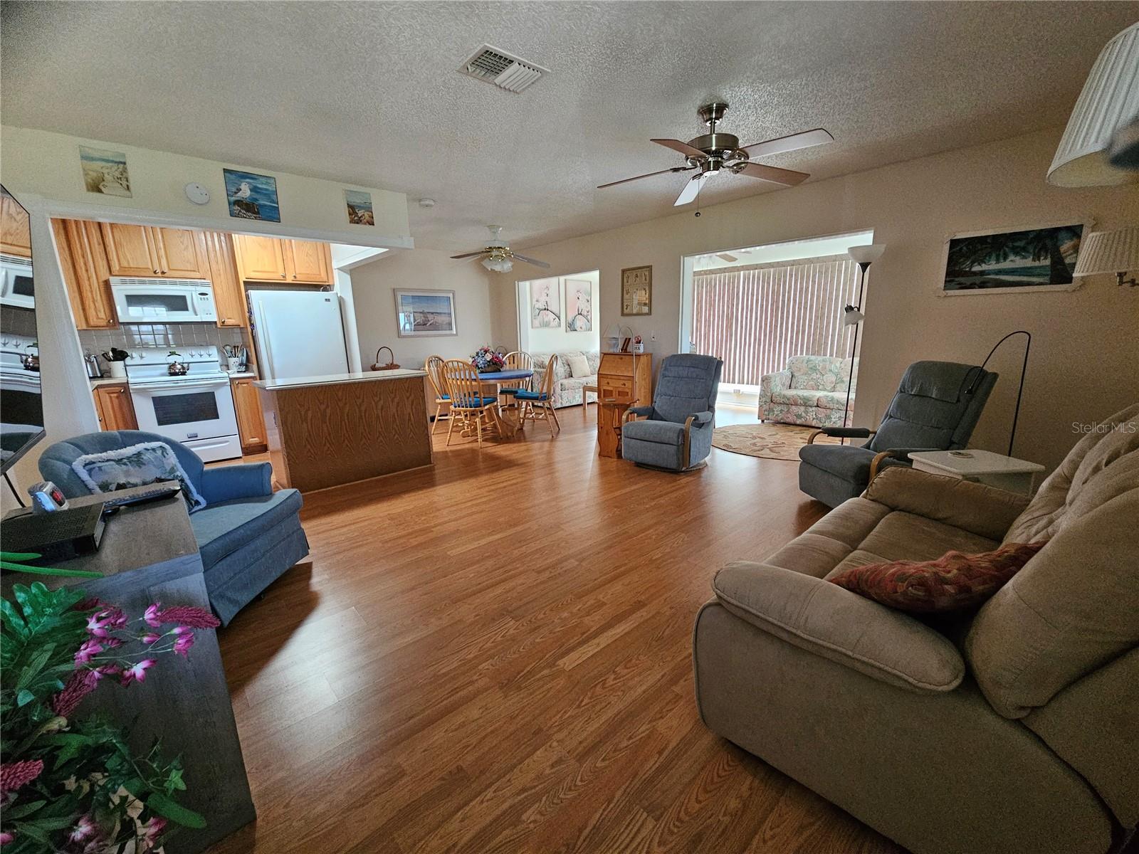 1905 Canterbury Unit E-9, Sun City Center, FL 33573