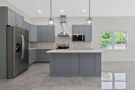 1700 Annona, Tampa, FL 33612