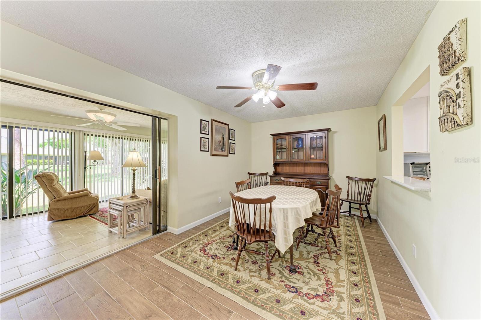 7160 Fairway Bend Cir, Sarasota, FL 34243