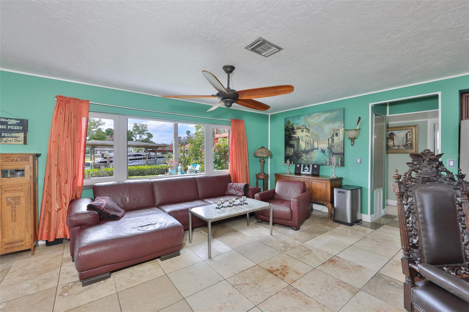 6907 9th, Bradenton, FL 34209