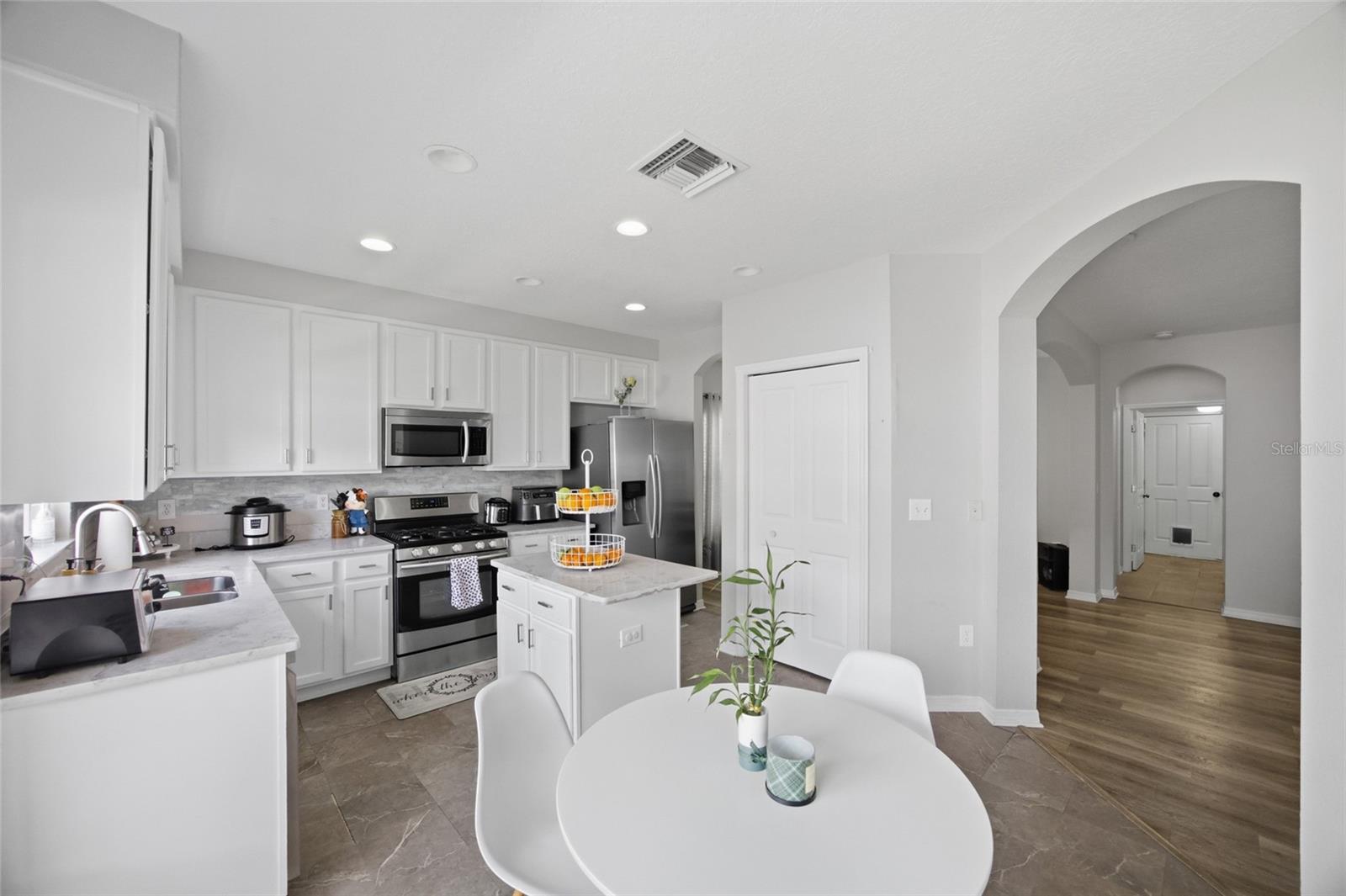 24927 Portofino, Lutz, FL 33559