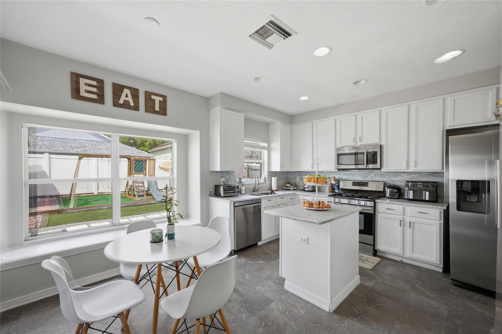 24927 Portofino, Lutz, FL 33559