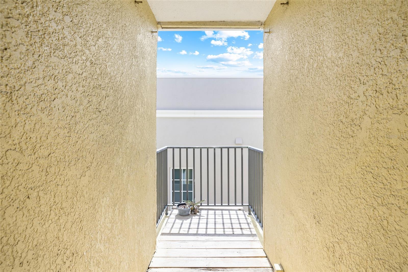 3206 Azeele Unit 227, Tampa, FL 33609