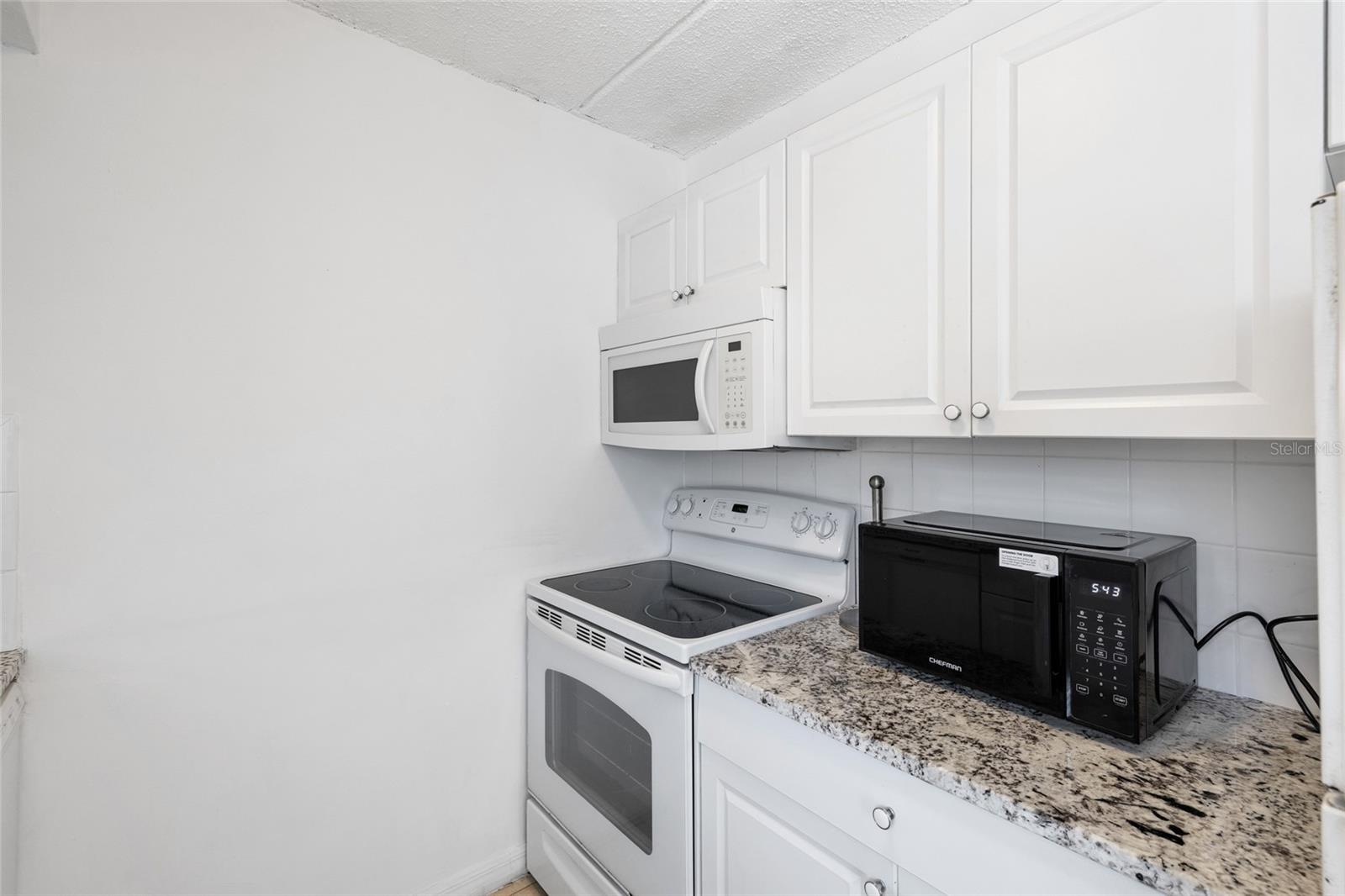 3206 Azeele Unit 227, Tampa, FL 33609
