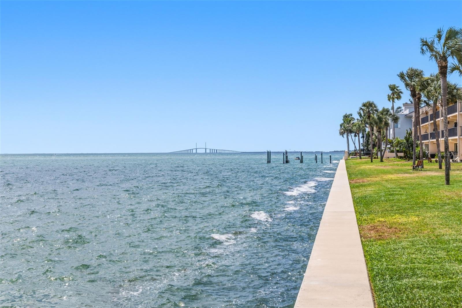 7520 Sunshine Skyway Unit T22, St Petersburg, FL 33711