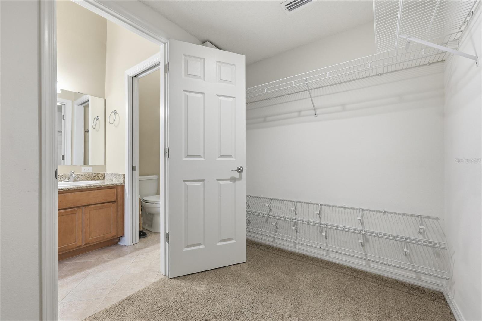 10000 52nd Unit B6, Gainesville, FL 32608