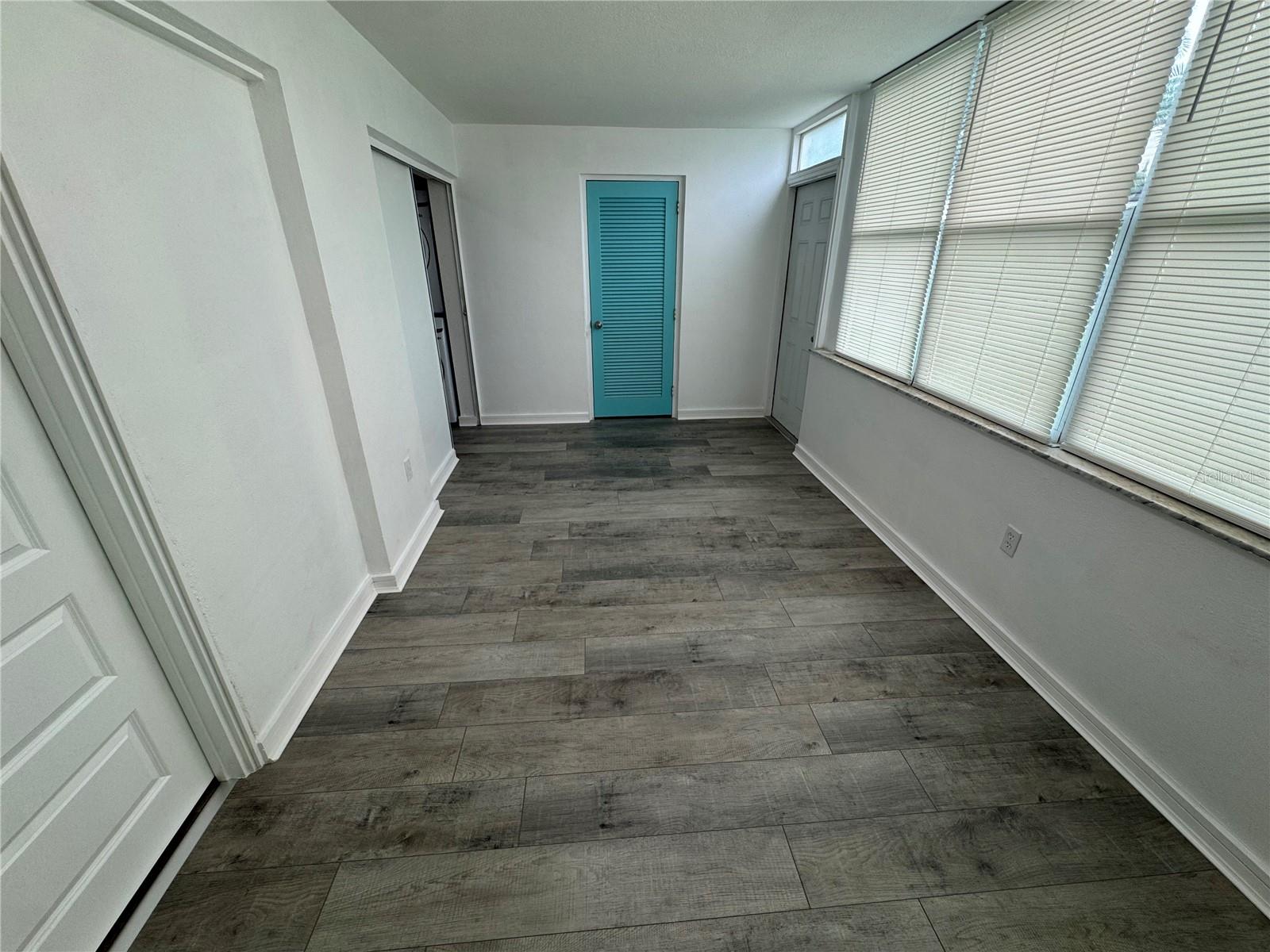 5720 13th Unit 106b, St Petersburg, FL 33710