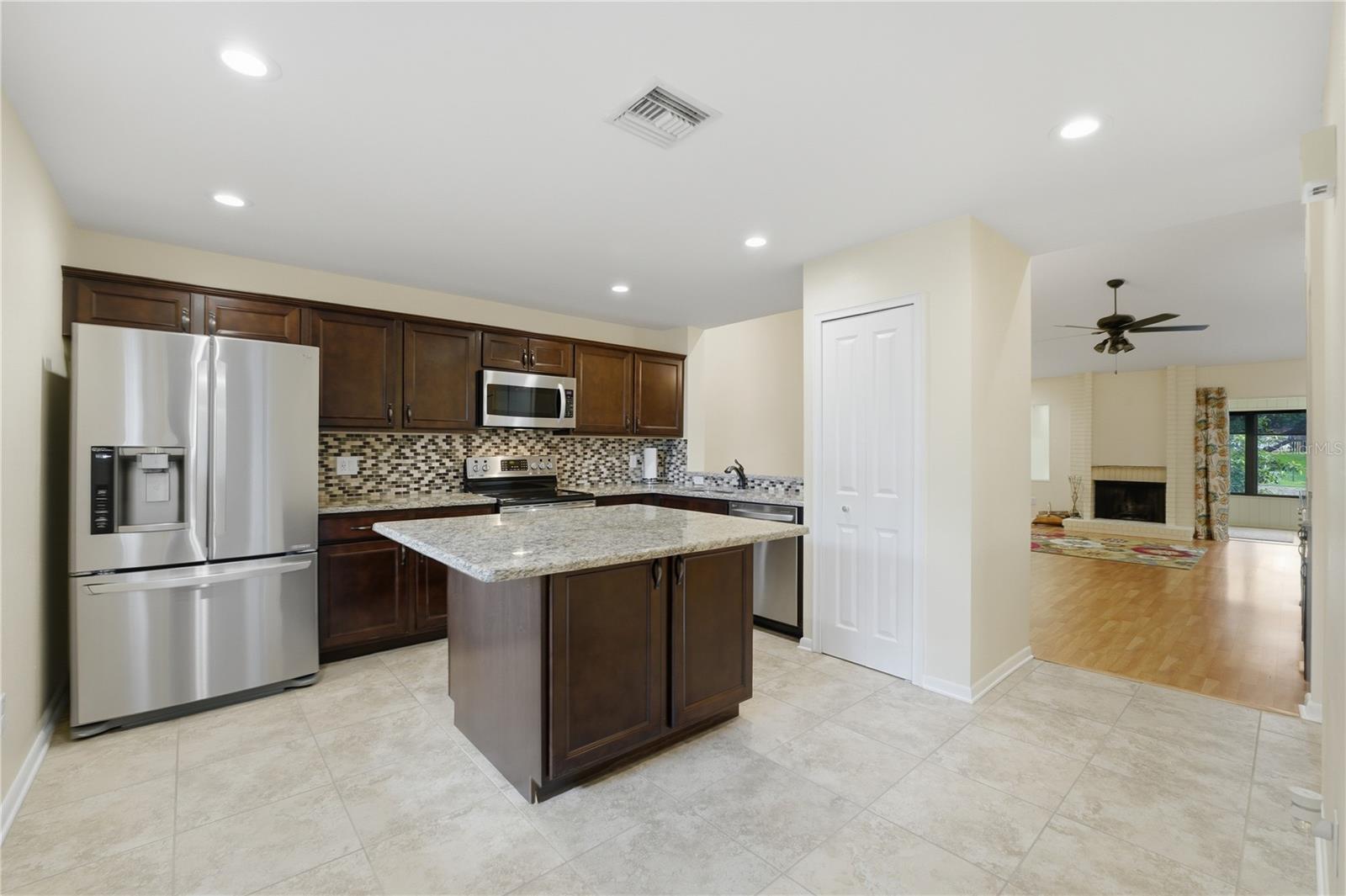 16 Escondido Unit 223, Altamonte Springs, FL 32701