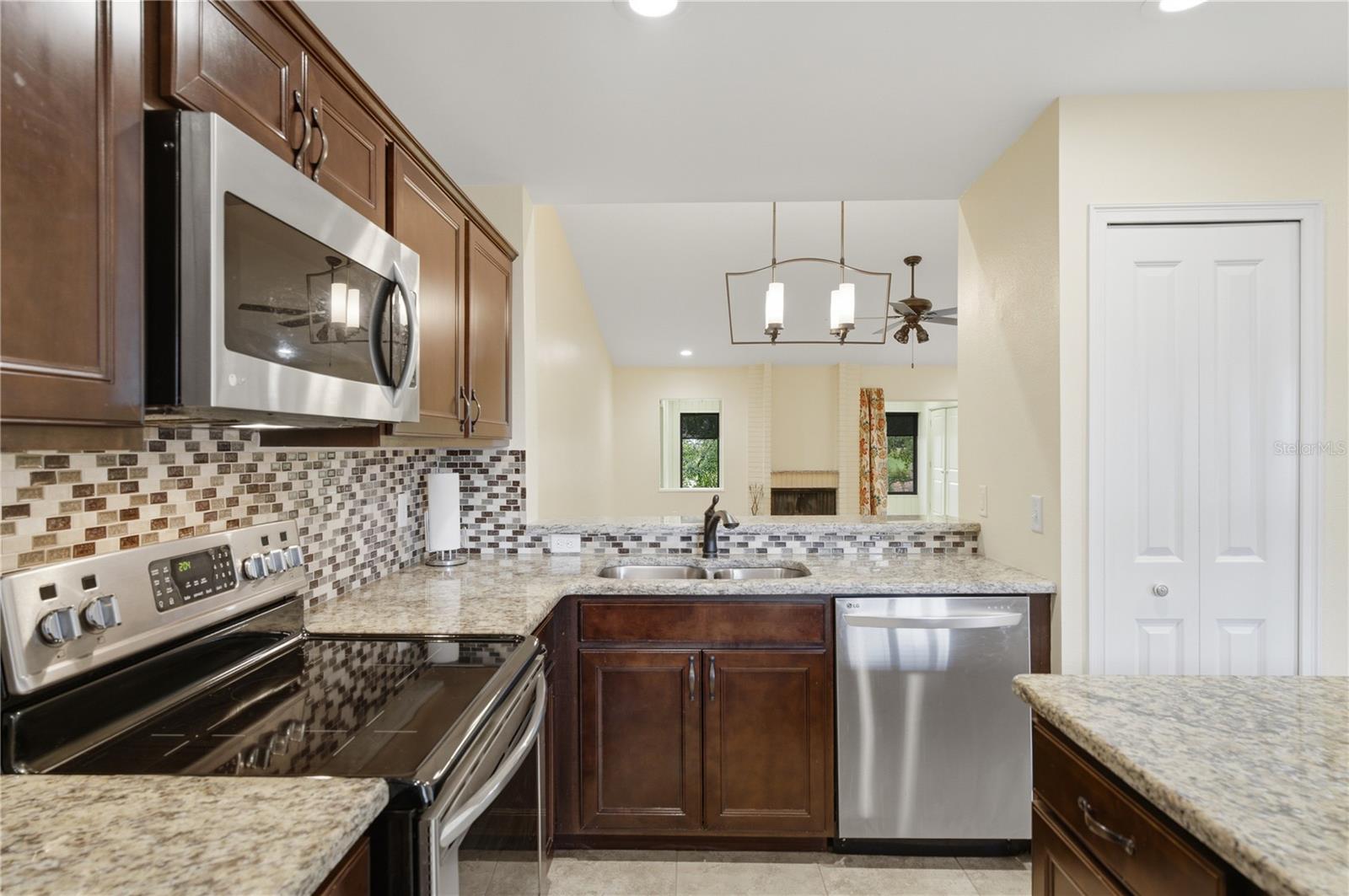 16 Escondido Unit 223, Altamonte Springs, FL 32701