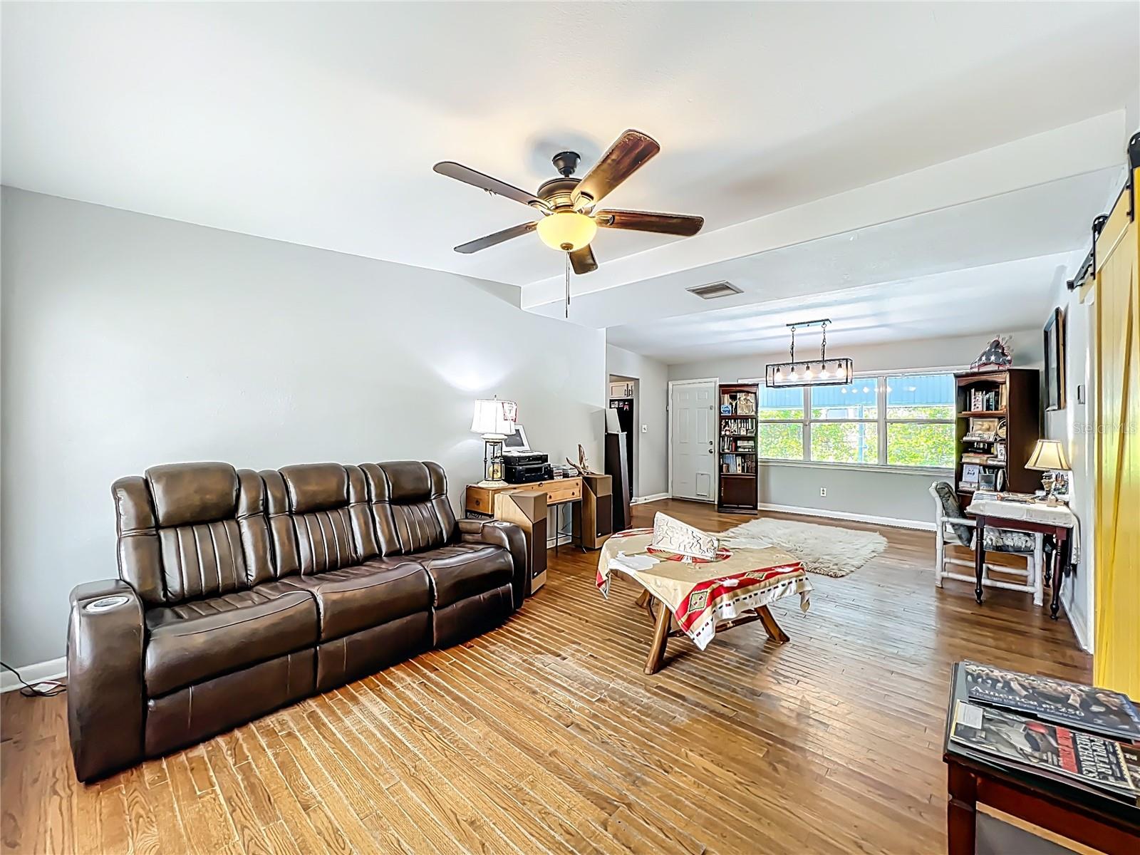 1700 Edmundshire, Orlando, FL 32812