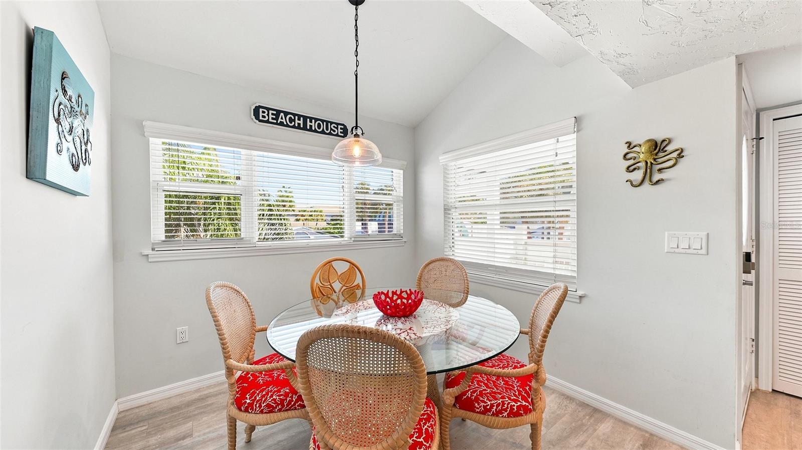 1206 Siesta Bayside Unit 1206b, Sarasota, FL 34242