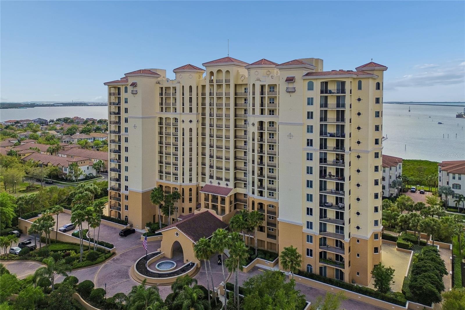 5823 Bowen Daniel Unit 1103, Tampa, FL 33616