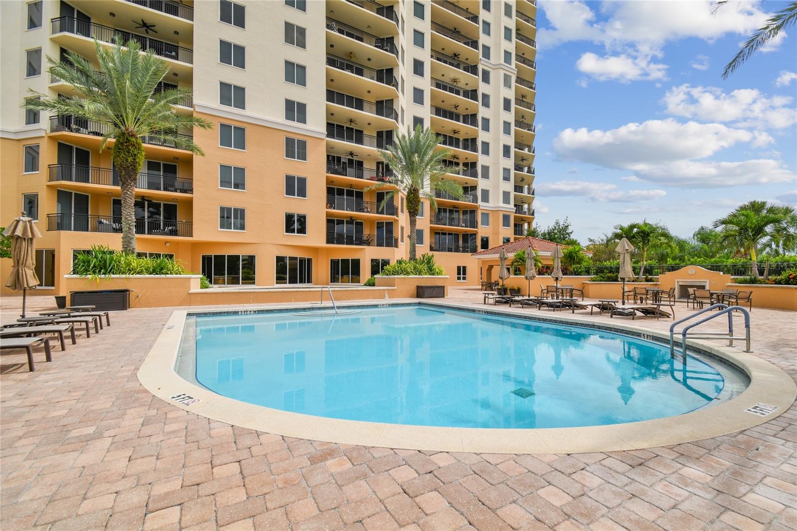 5823 Bowen Daniel Unit 1103, Tampa, FL 33616