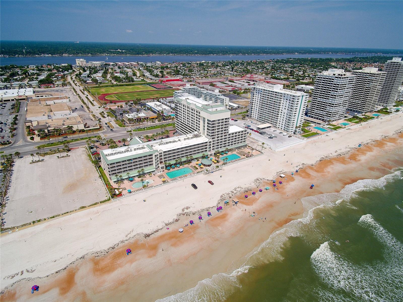 2700 Atlantic Unit 819, Daytona Beach, FL 32118