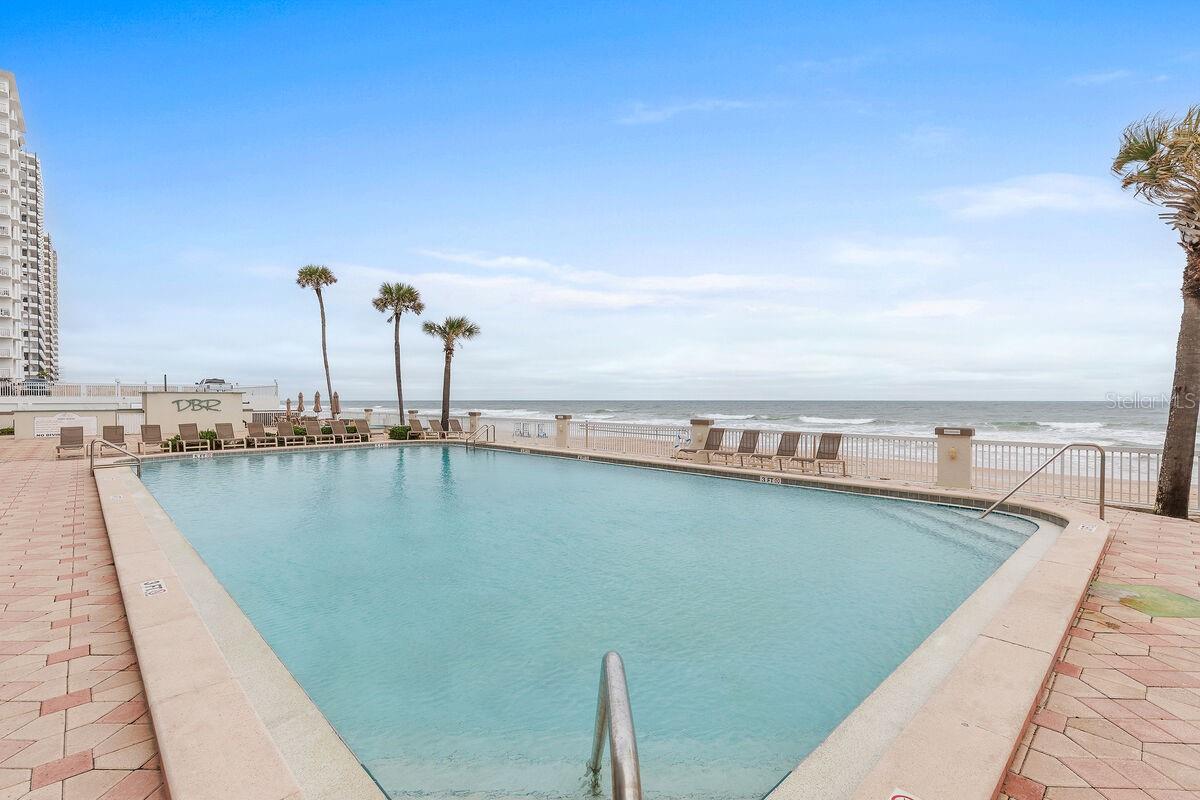 2700 Atlantic Unit 819, Daytona Beach, FL 32118