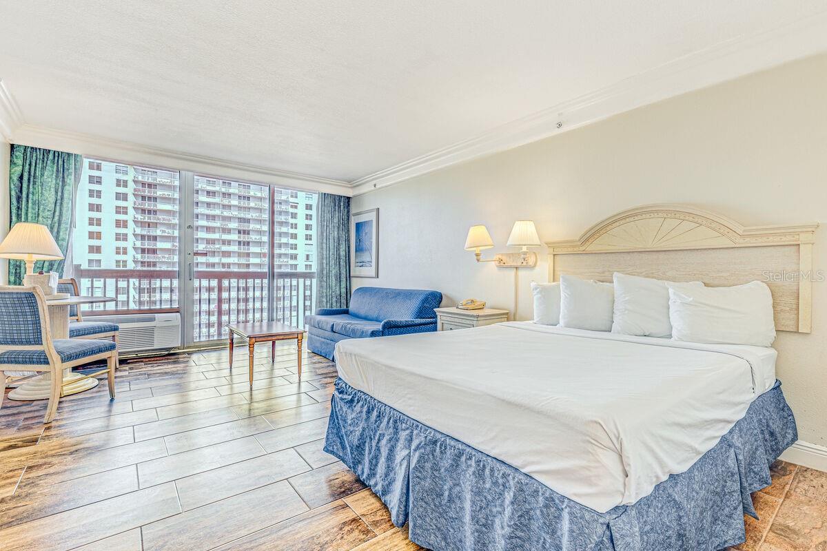 2700 Atlantic Unit 819, Daytona Beach, FL 32118