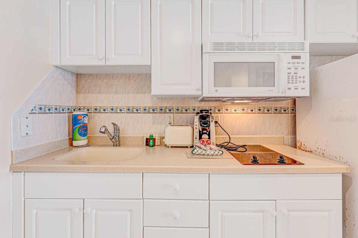 2700 Atlantic Unit 819, Daytona Beach, FL 32118