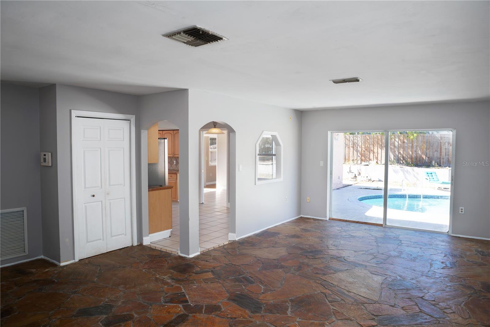 9939 Woodridge, Port Richey, FL 34668