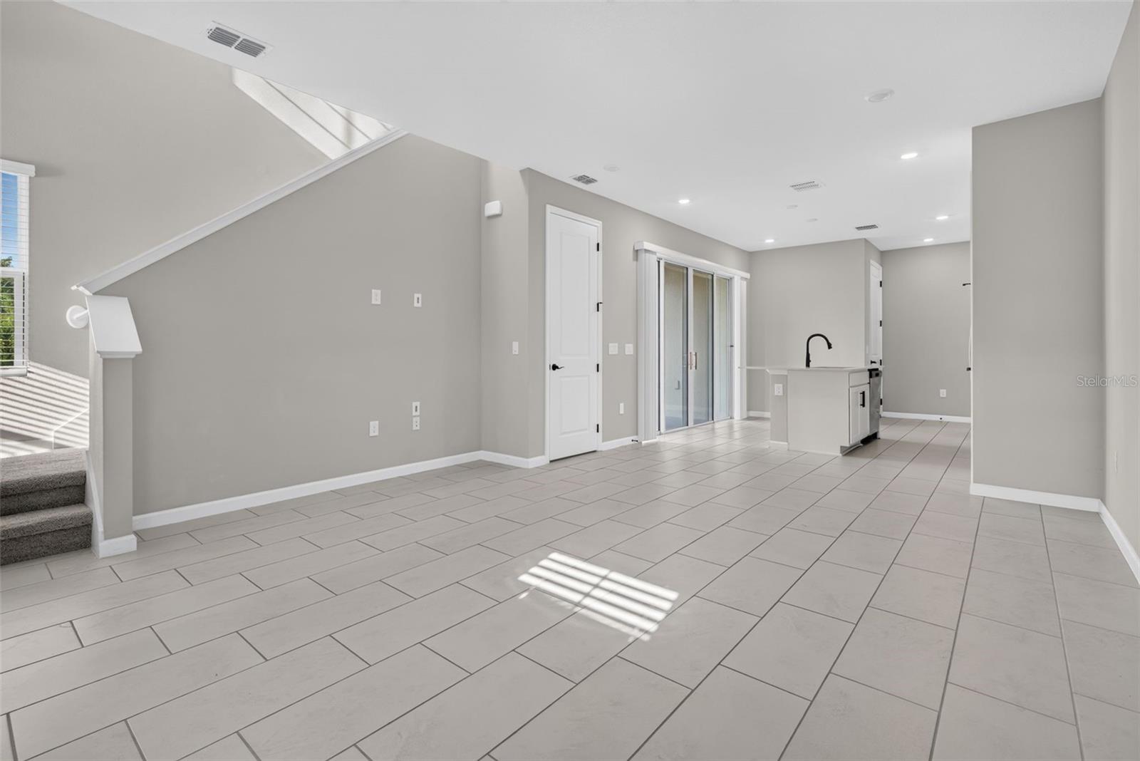 1528 Erin Breeze, Kissimmee, FL 34744