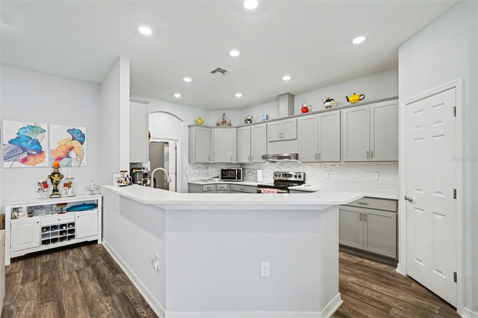 6749 Abbywood, Zephyrhills, FL 33541