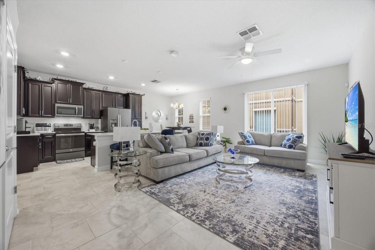1365 Shinnecock Hills, Davenport, FL 33896